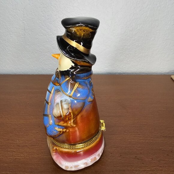 Porcelain Snowman Hinged Trinket Box / Christmas / Gift - Picture 5 of 7